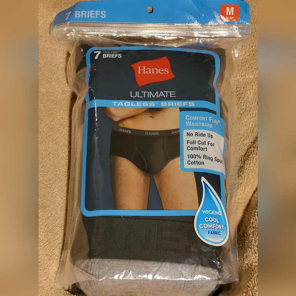 NWT Hanes Moisture-Wicking Briefs - Size M